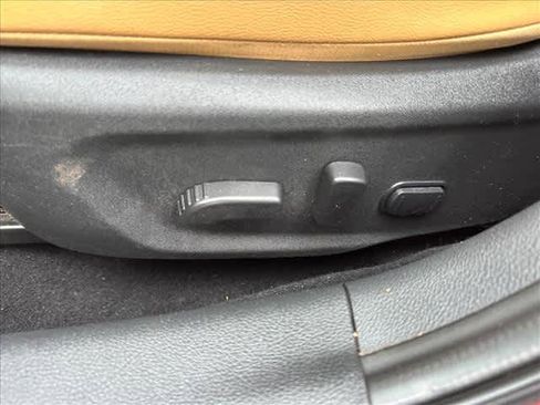 Used 2023 Nissan Sentra SV w/ SV Premium Package image 13