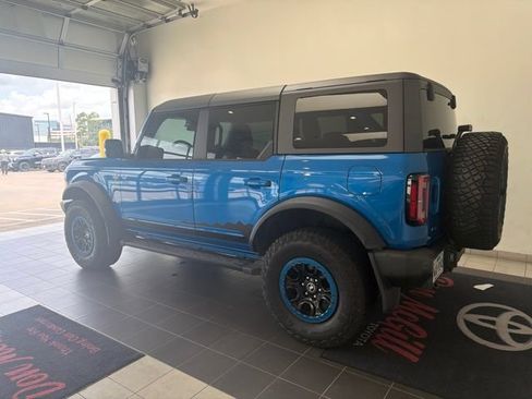 Used 2021 Ford Bronco Outer Banks w/ Sasquatch Package AWD/4WD image 7