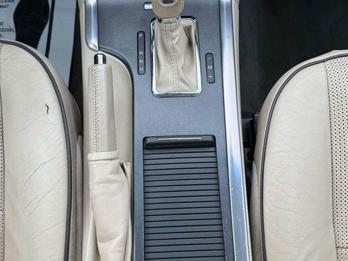 Used 2012 Lincoln MKZ AWD image 24