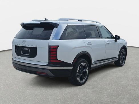 New 2026 Hyundai Palisade Limited FWD image 5