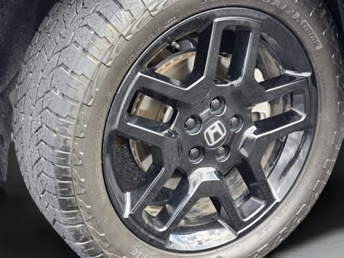 Used 2024 Honda Passport Black Edition image 25