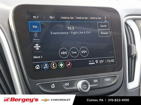 Used 2024 Chevrolet Malibu LT image 18