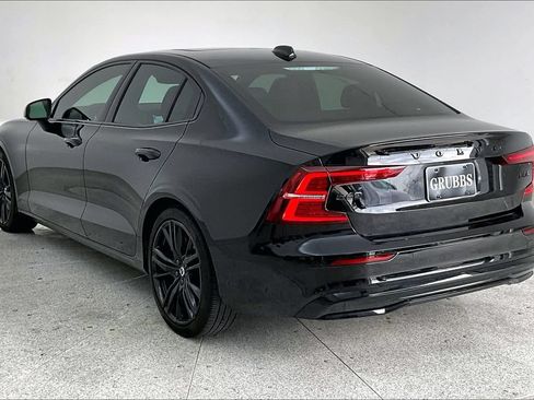 Used 2024 Volvo S60 B5 Plus w/ Climate Package AWD/4WD image 14