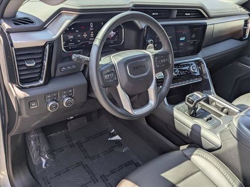 Used 2024 GMC Sierra 1500 Denali w/ Technology Package image 10