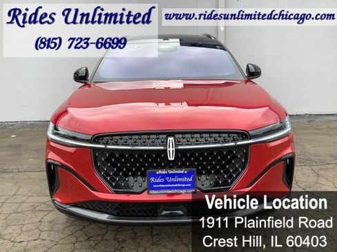 Used 2025 Lincoln Nautilus Reserve w/ Jet Appearance Package image 11