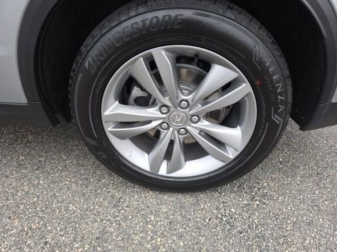 Certified 2025 Acura MDX SH-AWD image 12