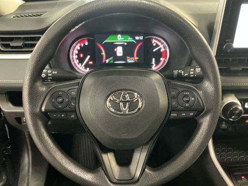Certified 2025 Toyota RAV4 XLE AWD/4WD image 18