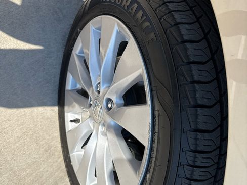 Used 2014 Honda Accord EX-L image 23