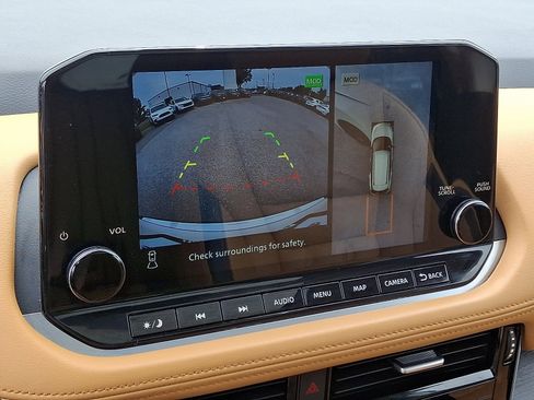 Used 2022 Nissan Rogue Platinum w/ Head-Up Display Package image 20