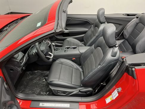 New 2025 Ford Mustang Premium image 9