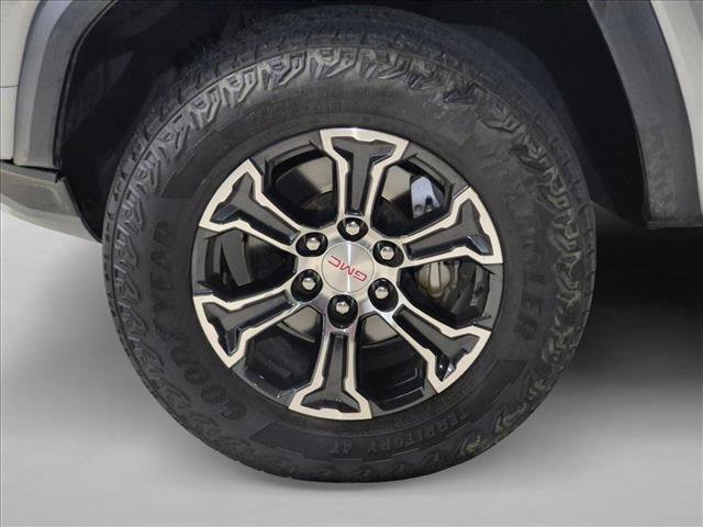 Used 2024 GMC Canyon AT4 AWD/4WD image 6