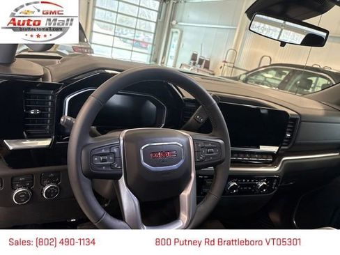 New 2026 GMC Sierra 1500 Elevation image 13