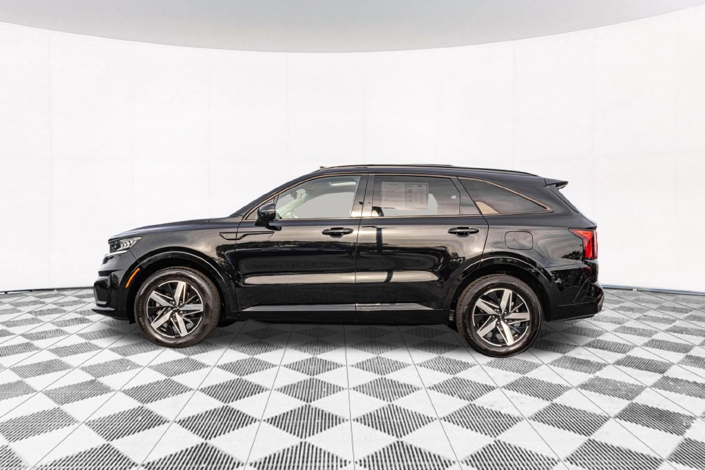 Used 2023 Kia Sorento S w/ Panoramic Sunroof Package FWD image 7