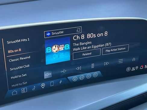 Used 2026 Cadillac Vistiq Sport w/ LPO, Floor Liner Package image 26