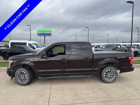 Used 2018 Ford F150 XLT w/ Equipment Group 302A Luxury image 3