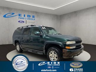 Used 2004 Chevrolet Suburban Z71 w/ Preferred Equipment Group AWD/4WD video 1