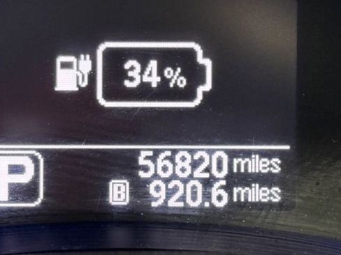 Used 2016 Nissan Leaf SL w/ Premium Package image 17