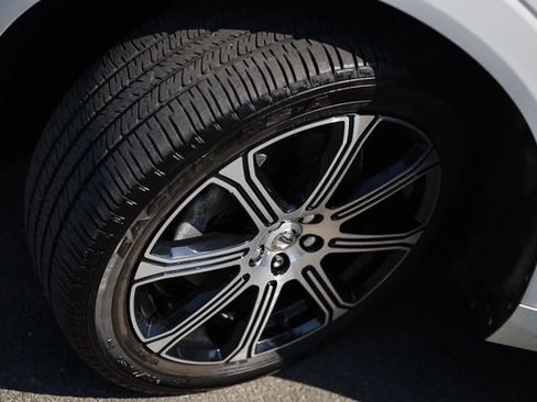Used 2018 Volvo XC60 T6 Inscription w/ Convenience Package AWD/4WD image 20