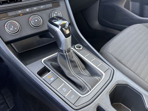 Used 2024 Volkswagen Jetta S image 31