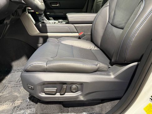 New 2026 Toyota Tundra Platinum image 13