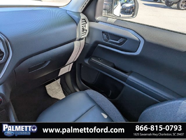 Used 2023 Ford Bronco Sport Outer Banks w/ Tech Package AWD/4WD image 15