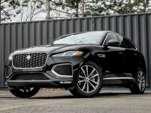 New 2026 Jaguar F-PACE R-Dynamic S image 1