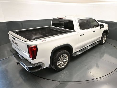 Used 2021 GMC Sierra 1500 SLT AWD/4WD image 44