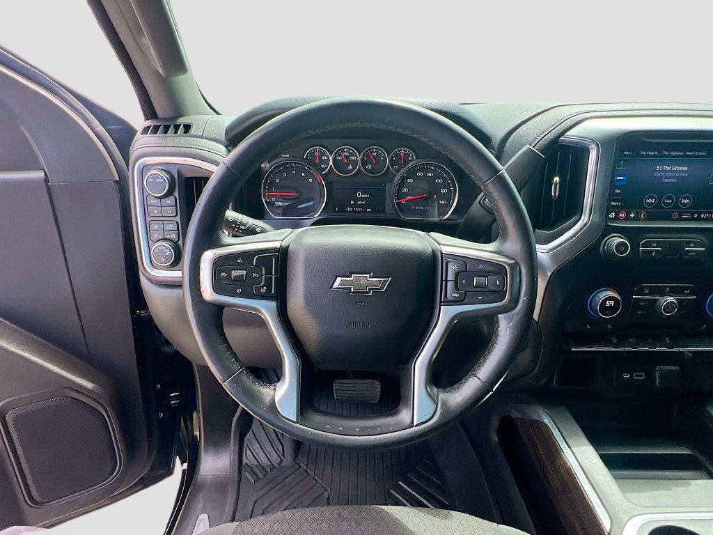Used 2021 Chevrolet Silverado 1500 LT Trail Boss AWD/4WD image 11