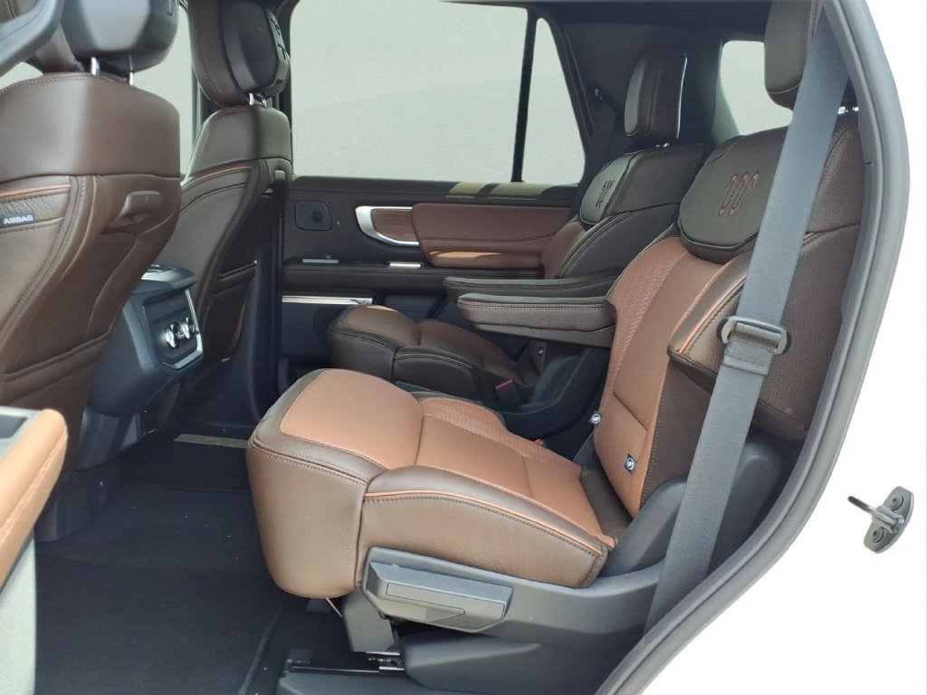 New 2027 Ford Expedition King Ranch AWD/4WD image 12