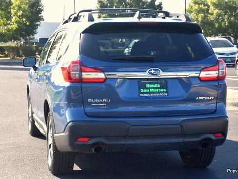 Used 2022 Subaru Ascent Premium w/ Convenience Package AWD/4WD image 4