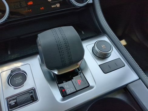 New 2026 Jaguar F-PACE R-Dynamic S image 25