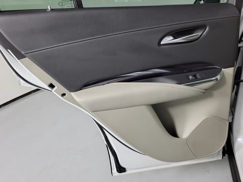 Used 2023 Cadillac XT4 Luxury w/ Driver Awareness Package FWD image 13