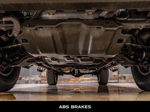 Used 2019 Toyota Tacoma TRD Off-Road image 14