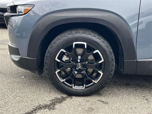 Used 2023 MAZDA CX-50 Meridian Edition w/ Cargo Package image 11