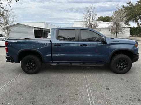 Used 2024 Chevrolet Silverado 1500 ZR2 w/ Technology Package image 7