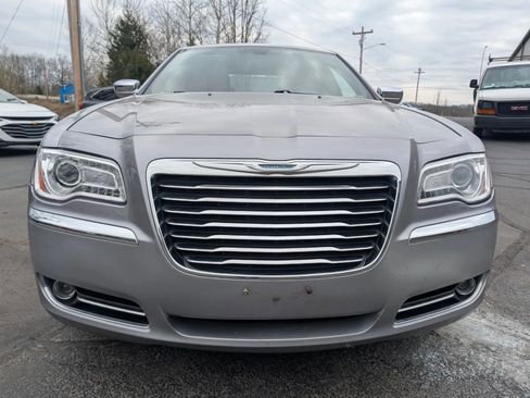 Used 2014 Chrysler 300 C image 6