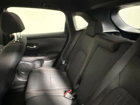Used 2026 Honda HR-V Sport image 38