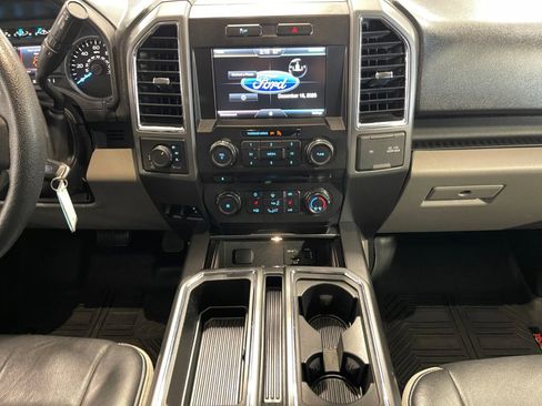 Used 2015 Ford F150 XLT w/ Equipment Group 302A Luxury image 13