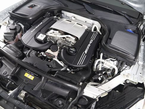 Used 2019 Mercedes-Benz GLC 63 AMG 4MATIC image 23