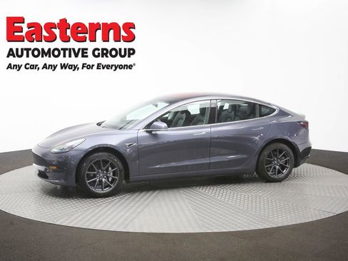 Used 2018 Tesla Model 3 Long Range RWD image 53