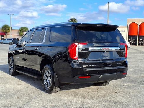 Used 2021 GMC Yukon XL SLE image 5