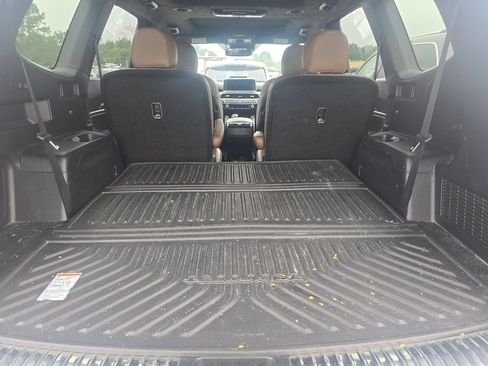 Used 2020 Kia Telluride SX w/ SX Prestige Package AWD/4WD image 6