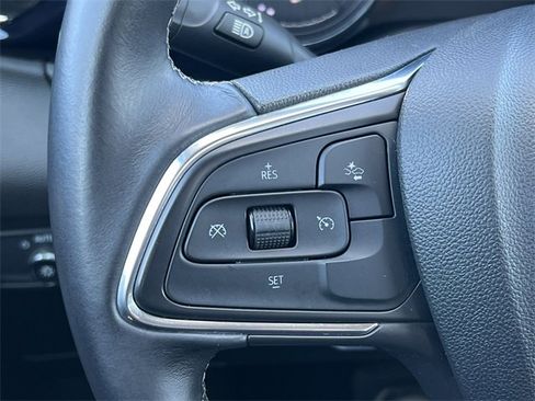 Used 2020 Buick Encore GX Preferred w/ Cold Weather Comfort Package image 18