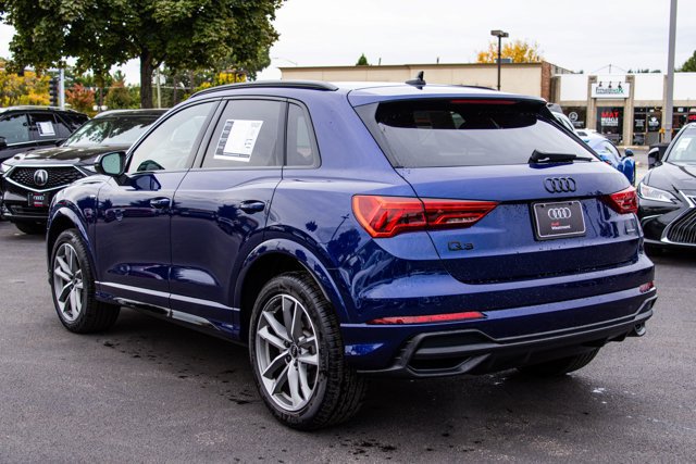 Certified 2025 Audi Q3 2.0T Premium w/ Convenience Package AWD/4WD image 7