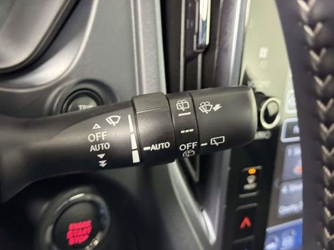 Certified 2025 Subaru Forester Limited AWD/4WD image 22