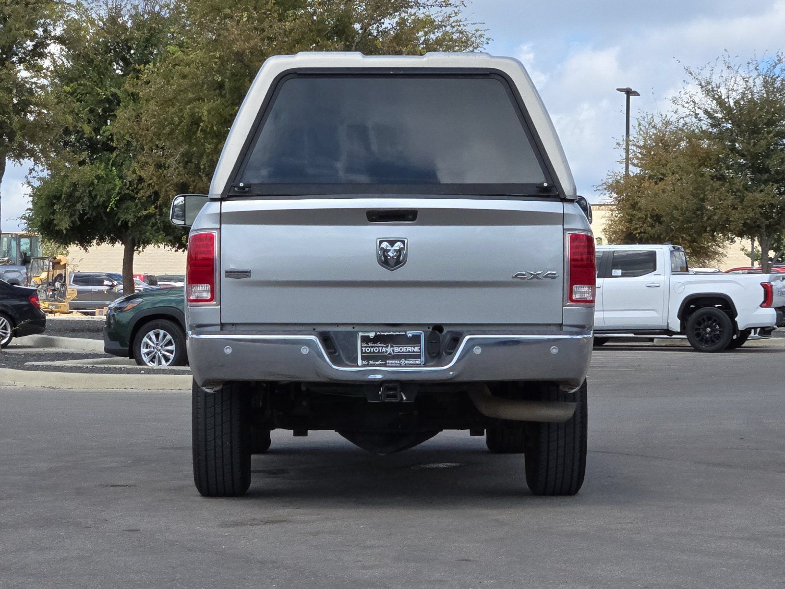Used 2017 RAM 2500 Laramie AWD/4WD image 4