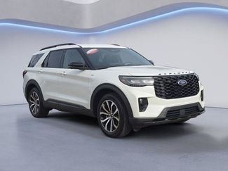 Certified 2025 Ford Explorer ST-Line w/ Premium Package RWD video 2