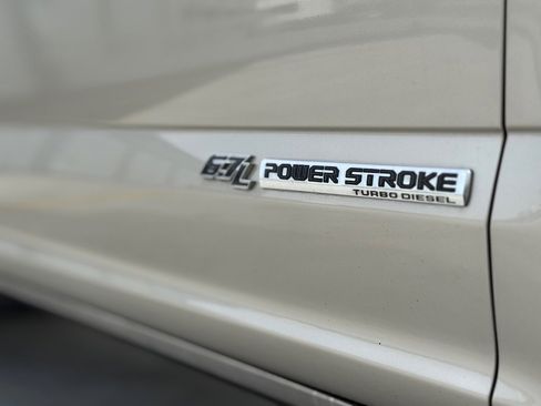 Used 2018 Ford F250 Platinum w/ Platinum Ultimate Package image 9