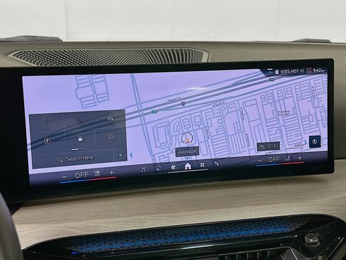 Used 2025 BMW 430i Coupe image 22