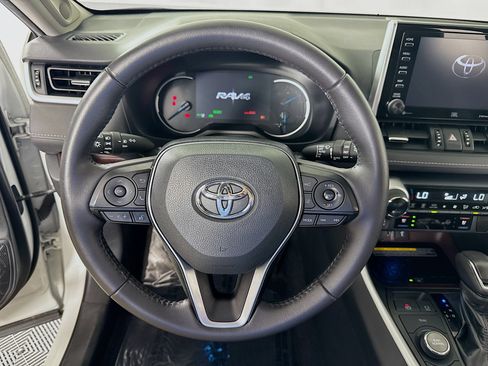 Certified 2020 Toyota RAV4 Limited AWD/4WD image 13